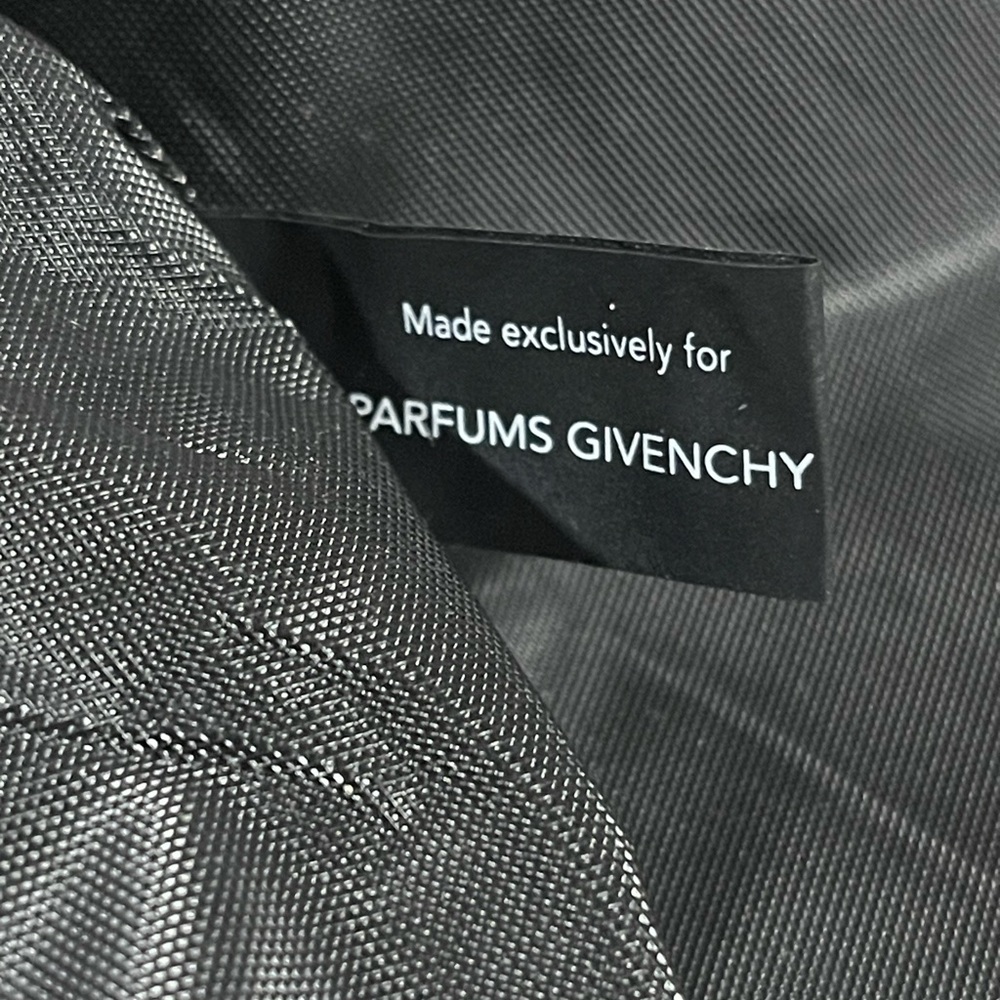 Beautiful Monogram Lightweight Foldable Tote - image 7